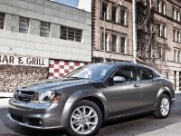 Dodge Avenger R/T (2012) - picture 3 of 14