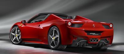 Ferrari 458 Spider (2012) - picture 4 of 5