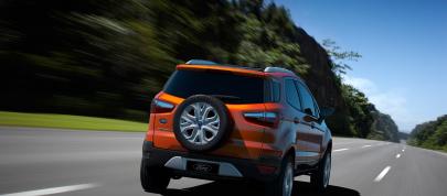 Ford EcoSport (2012) - picture 4 of 8