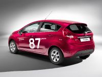 Ford Fiesta ECOnetic (2012) - picture 2 of 5