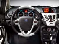 Ford Fiesta (2012) - picture 6 of 8