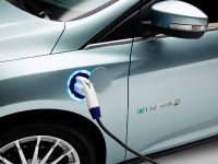 Ford Focus Electric (2012) - picture 26 of 28