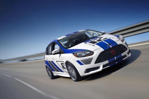 Ford Focus ST-R Race Car (2012) - picture 1 of 7