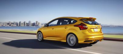 Ford Focus ST US (2012) - picture 7 of 20