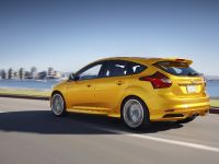 Ford Focus ST US (2012) - picture 7 of 20