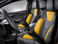 Ford Focus ST US (2012) - picture 18 of 20
