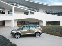 Ford Kuga (2012) - picture 1 of 5
