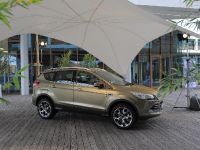 Ford Kuga (2012) - picture 2 of 5