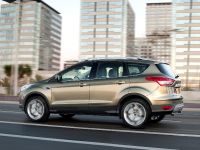 Ford Kuga (2012) - picture 3 of 5