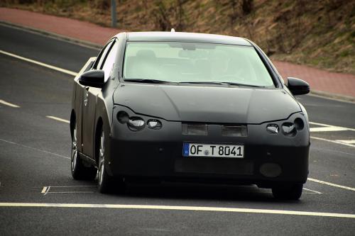 Honda Civic 2.2-litre i-DTEC (2012) - picture 1 of 4