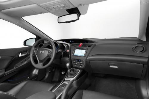 Honda Civic 5-door EU (2012) - picture 8 of 11