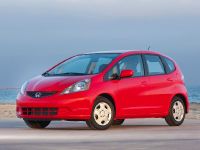 Honda Fit (2012) - picture 1 of 16