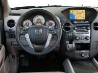 Honda Pilot (2012) - picture 10 of 15