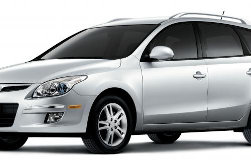 HYUNDAI ELANTRA TOURING (2012) - picture 1 of 8