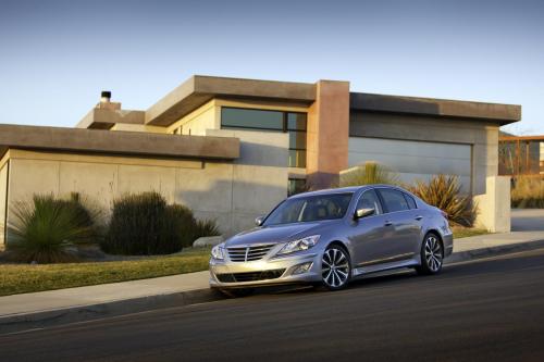 Hyundai Genesis (2012) - picture 9 of 30