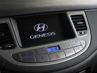 Hyundai Genesis (2012)