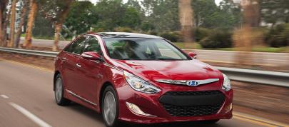 Hyundai Sonata Hybrid (2012) - picture 4 of 6