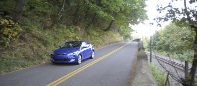 Hyundai Veloster (2012) - picture 20 of 45