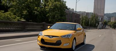 Hyundai Veloster (2012) - picture 23 of 45