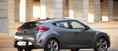 Hyundai Veloster (2012) - picture 28 of 45
