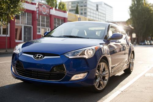 Hyundai Veloster (2012) - picture 16 of 45