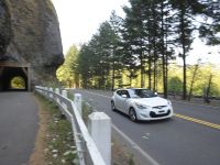 Hyundai Veloster (2012) - picture 38 of 45