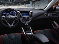 Hyundai Veloster (2012) - picture 42 of 45
