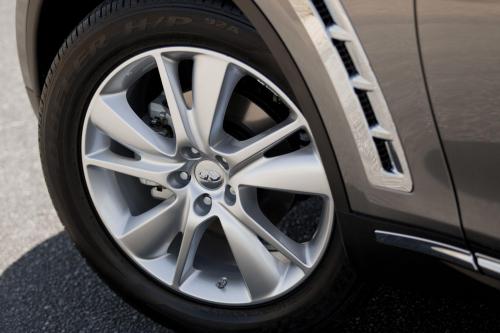 Infiniti FX Facelift (2012) - picture 9 of 14