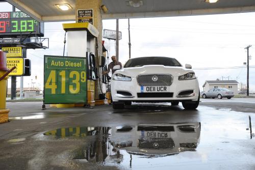 Jaguar XF 2.2 Diesel - Epic Journey (2012) - picture 9 of 14