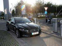 Jaguar XF 2.2 diesel (2012) - picture 6 of 12