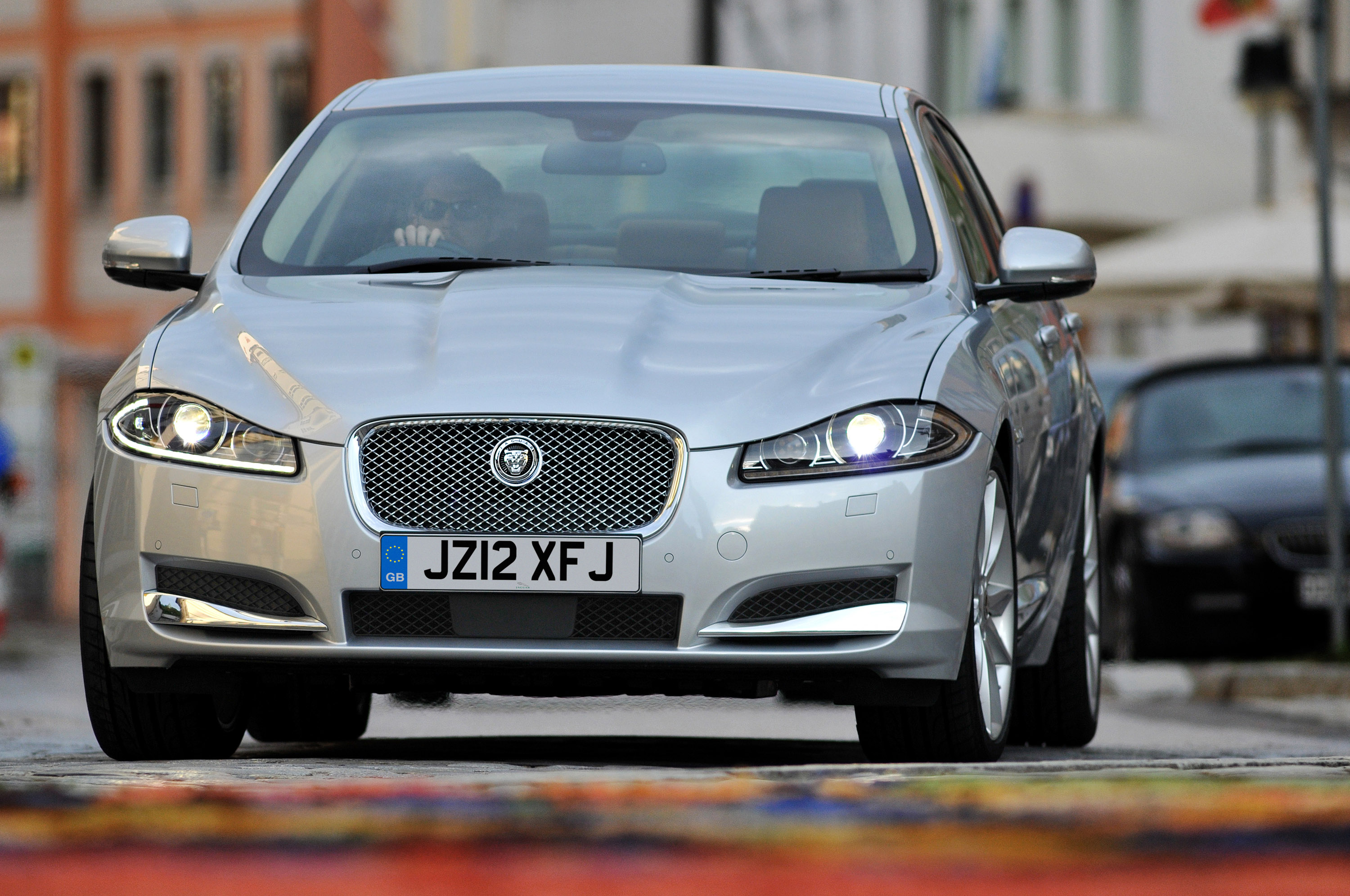 Jaguar XF SE Business and Sport