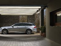 Jaguar XF Sportbrake (2012) - picture 4 of 14