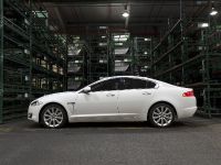 Jaguar XF (2012) - picture 2 of 3