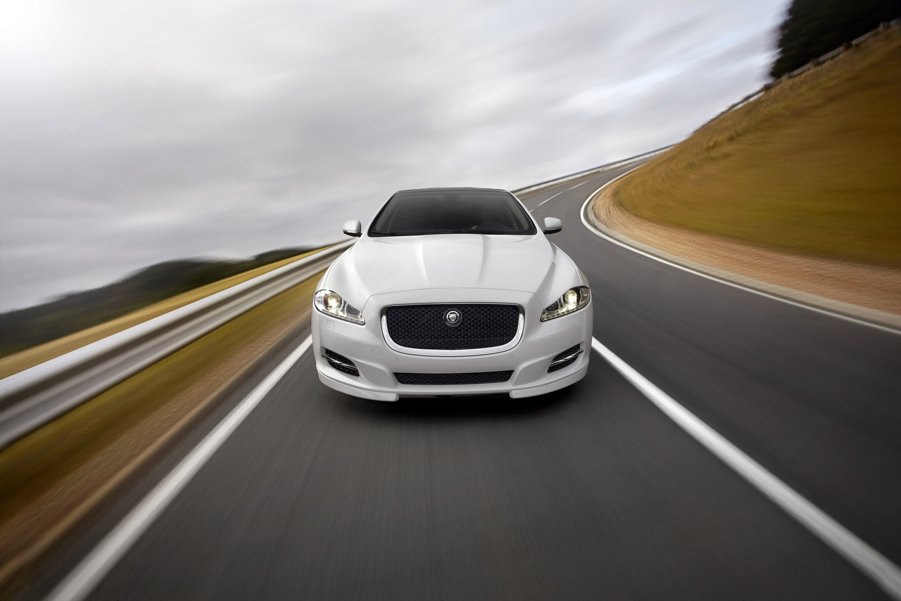 Jaguar XJ Sport