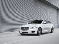 Jaguar XJ Ultimate (2012) - picture 3 of 26