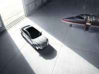 Jaguar XJ Ultimate (2012) - picture 11 of 26