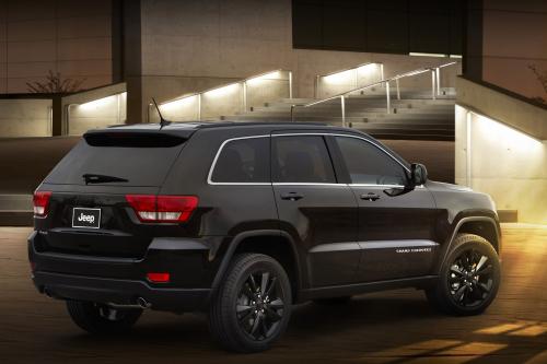 Jeep Grand Cherokee Altitude (2012) - picture 8 of 12