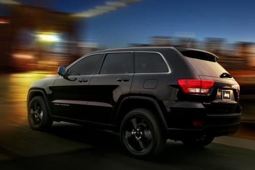 Jeep Grand Cherokee Altitude (2012) - picture 9 of 12