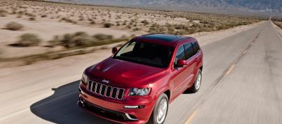 Jeep Grand Cherokee SRT8 (2012) - picture 7 of 35