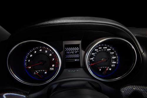 Jeep Grand Cherokee SRT8 (2012) - picture 24 of 35