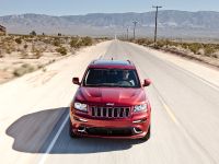 Jeep Grand Cherokee SRT8 (2012) - picture 4 of 35