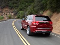 Jeep Grand Cherokee SRT8 (2012) - picture 6 of 35