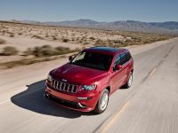 Jeep Grand Cherokee SRT8 (2012) - picture 7 of 35
