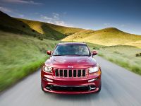 Jeep Grand Cherokee SRT8 (2012) - picture 14 of 35