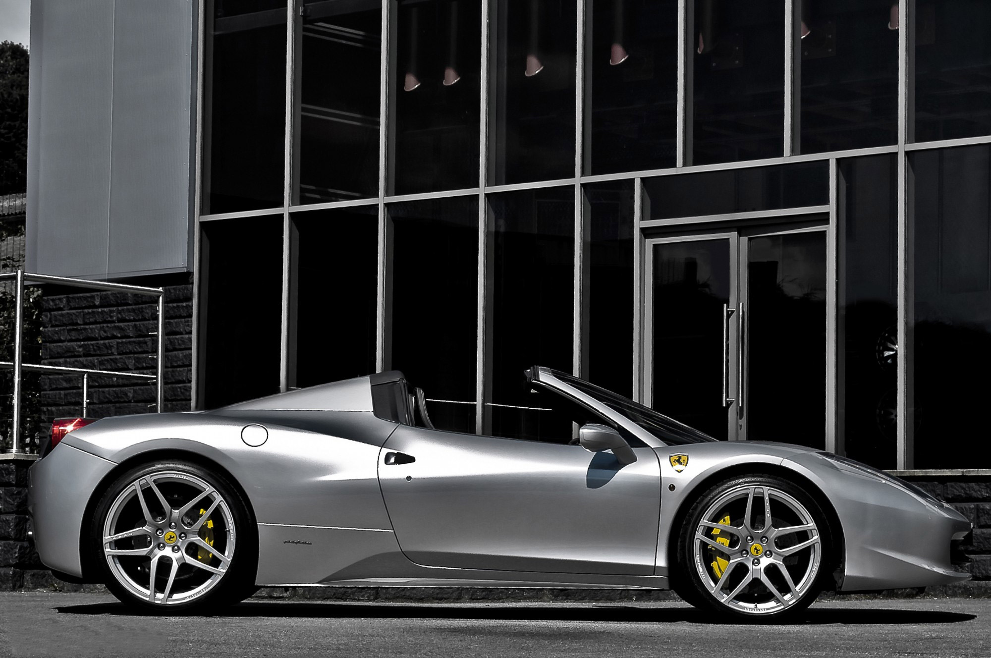 Kahn Ferrari 458 Spider