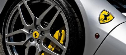 Kahn Ferrari 458 Spider (2012) - picture 4 of 4