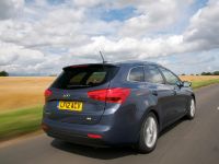 Kia Ceed Sportswagon (2012) - picture 2 of 5