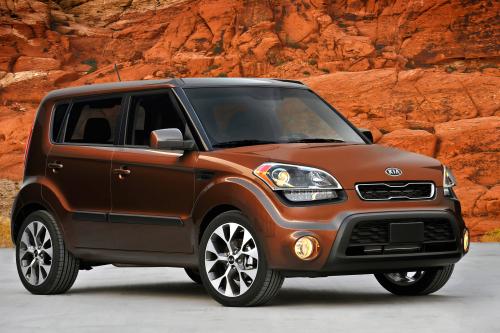 Kia Soul (2012) - picture 1 of 3