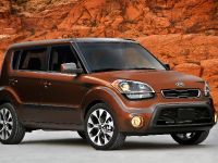 Kia Soul (2012) - picture 1 of 3