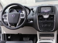 Lancia Voyager (2012) - picture 13 of 13